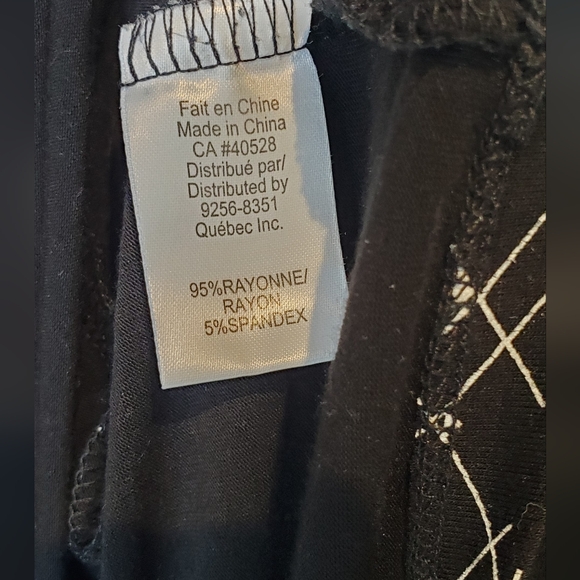 Schwiing Super Soft Geometric Print Dress with Pockets Size L - Picture 5 of 5